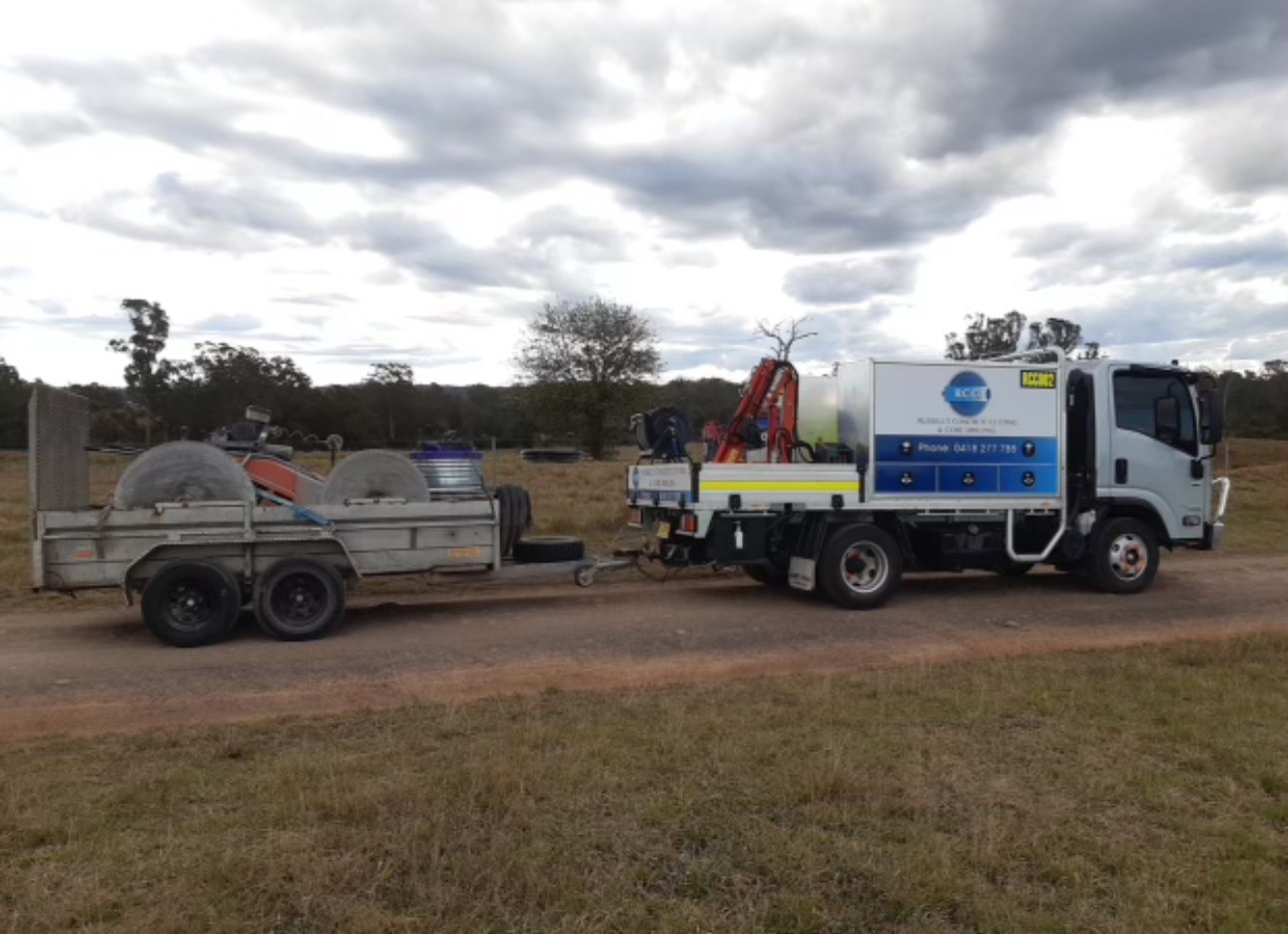 Professional concrete cutting equipment